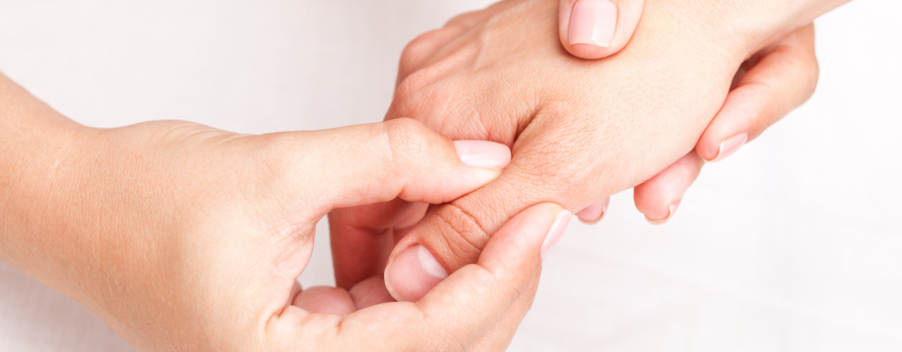 hand-pain-the-sports-clinic-physiotherapy-oakville-on