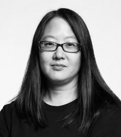 carmen-massage-therapist-the-sports-clinic-Carlisle-Oakville-ON